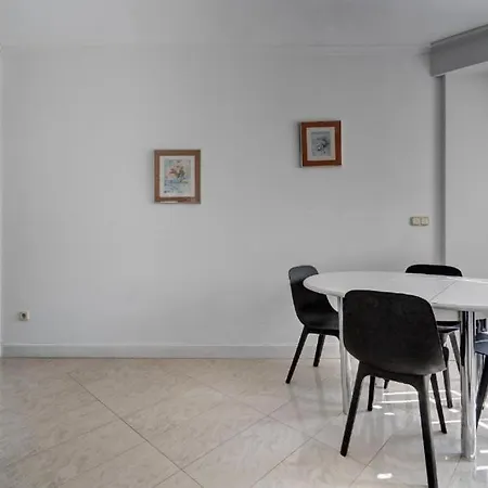 5 Min Walk To Zurriola & Goe